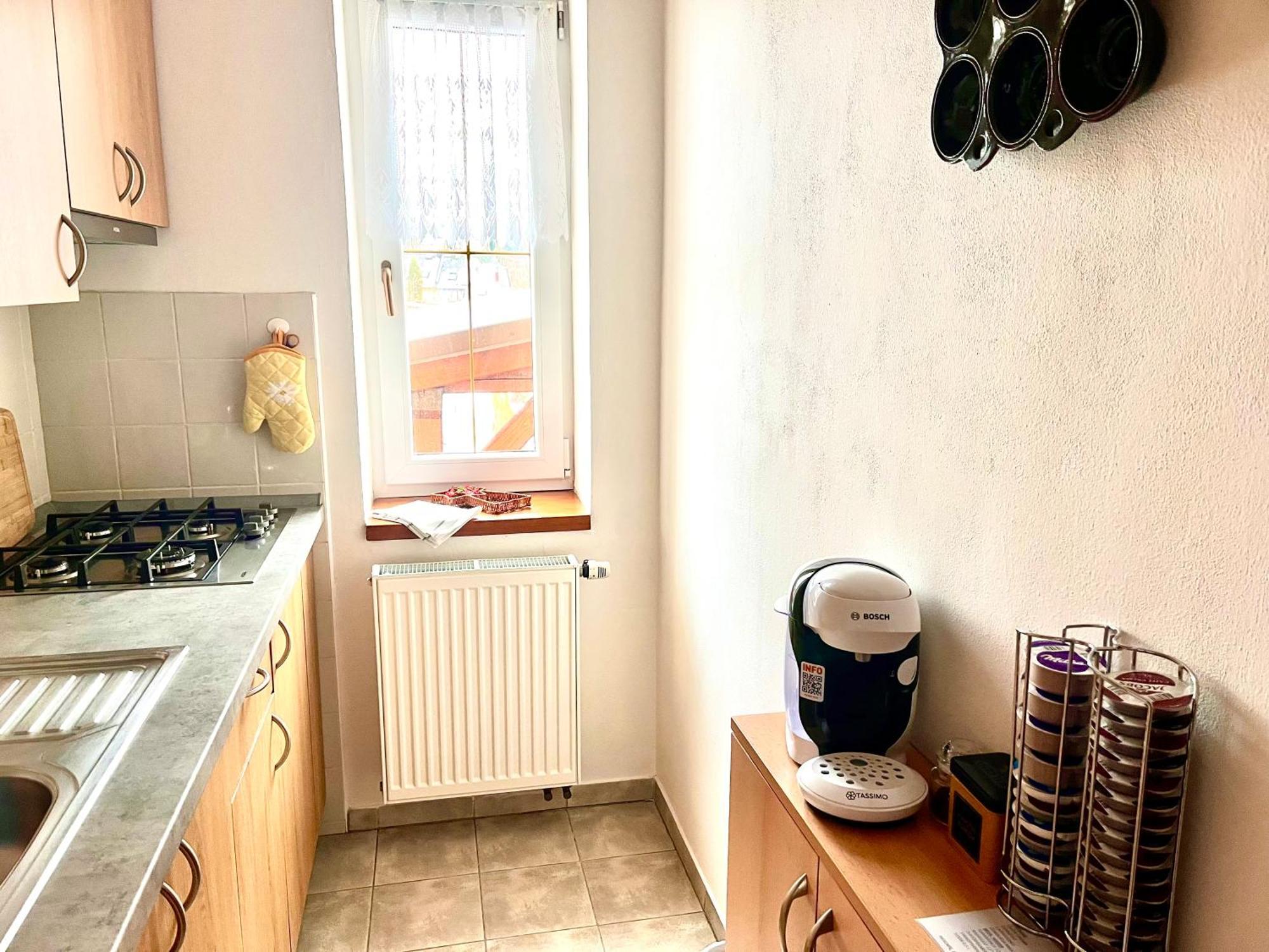 soukromý pokoj s vlastní kuchyní a koupelnou Jicin Exterior foto